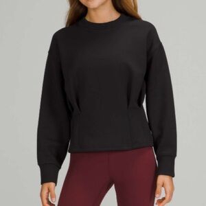 Lululemon Gathered Waist Crew Pullover black top